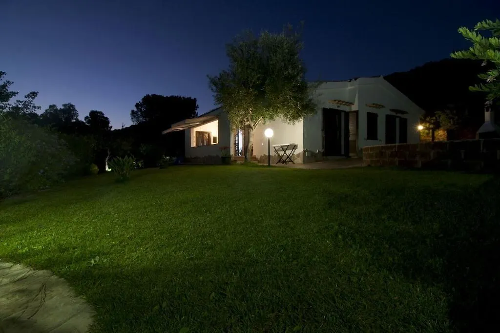 Alma Bed & Breakfast Torre delle Stelle 0*,